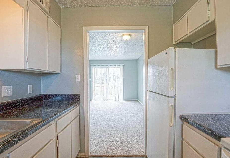 427 24th Ave Nw 427b Norman Ok 73069 Zillow