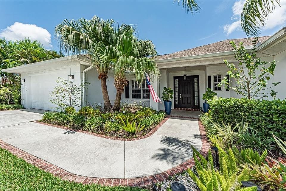 900 White Tail Ave SW, Vero Beach, FL 32968 Zillow