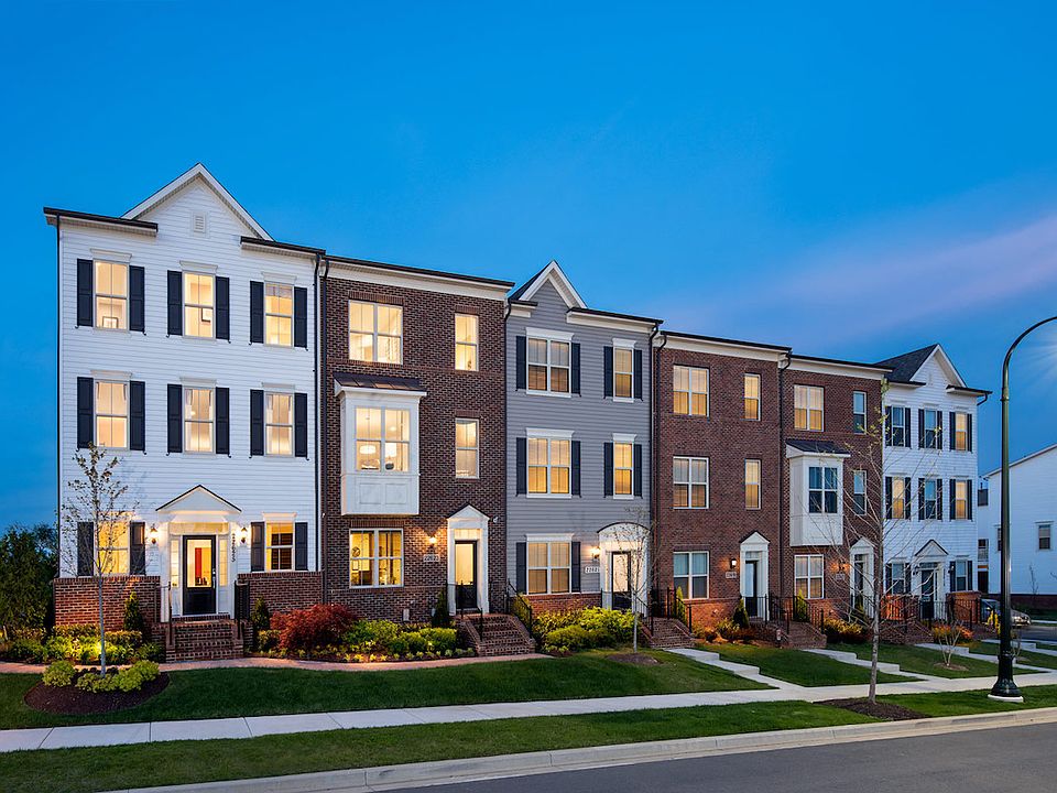 Cabin Branch Manor Townhomes By Winchester Homes In Clarksburg Md