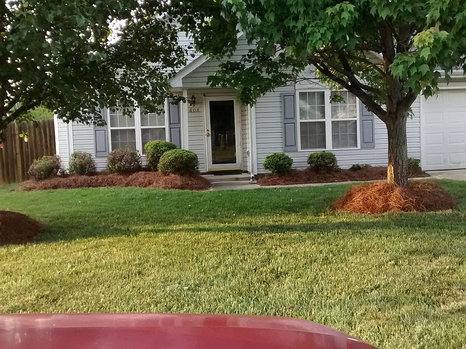 808 Banner Oak Ct Greensboro Nc 27406 Zillow
