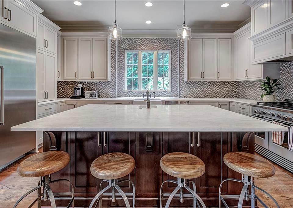 2858 Orchard Knob Se Atlanta Ga 30339 Mls 6535893 Zillow