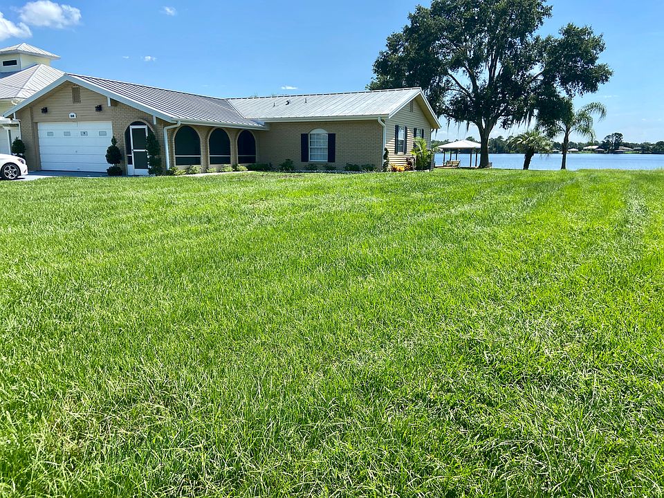 1048 Lake Carrie Dr, Lake Placid, FL 33852