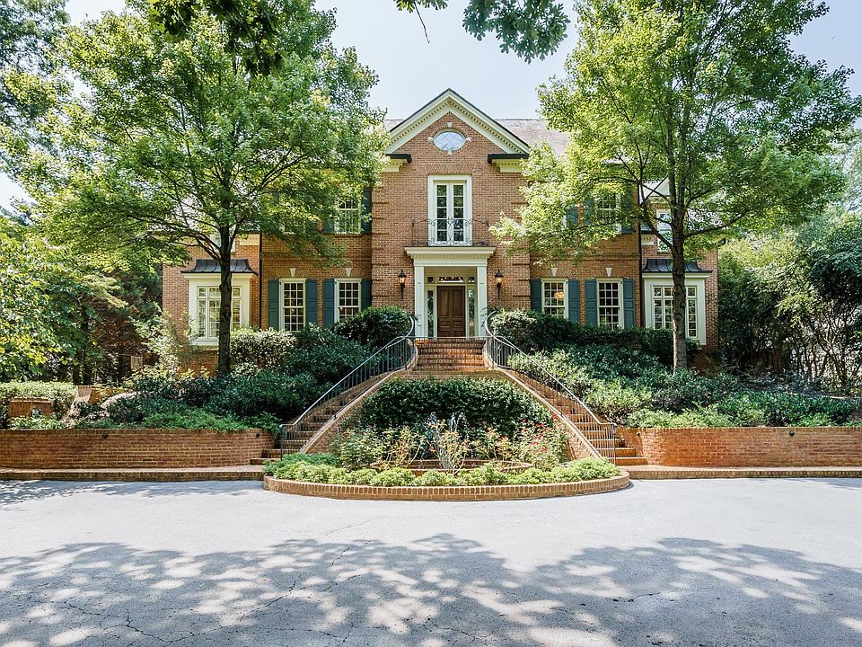 2525 Glenwood Ave, Raleigh, NC 27608 MLS 2302410