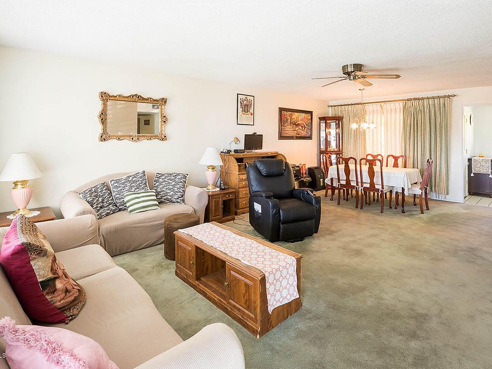 17822 N Del Webb Blvd Sun City Az 85373 Zillow