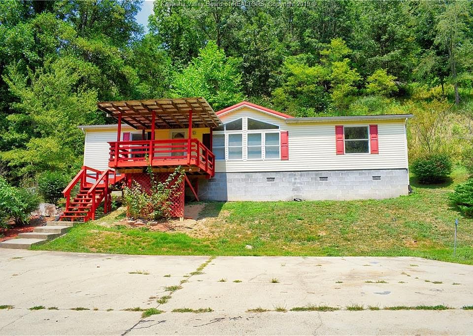 4901 Grapevine Rd Charleston Wv 25320 Mls 232919 Zillow