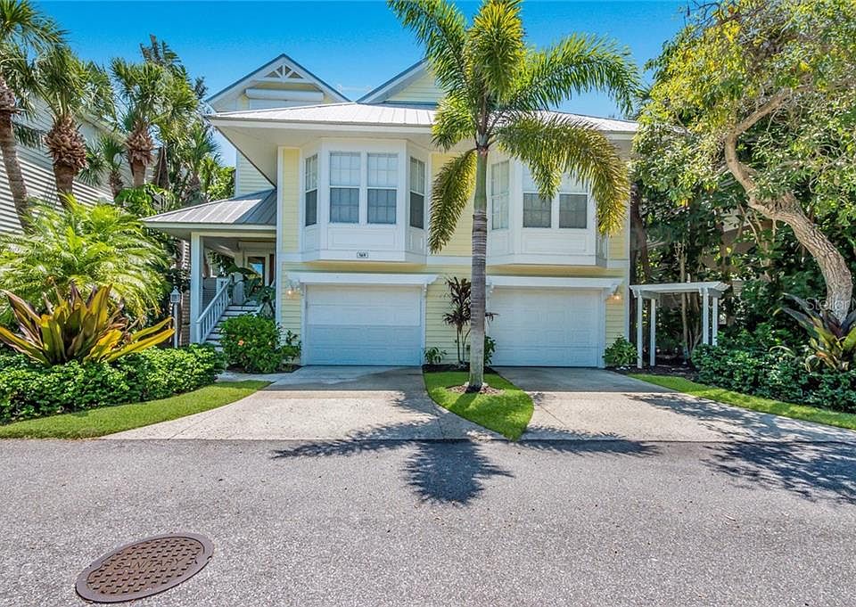 569 Buttonwood Bay Dr, Boca Grande, FL 33921
