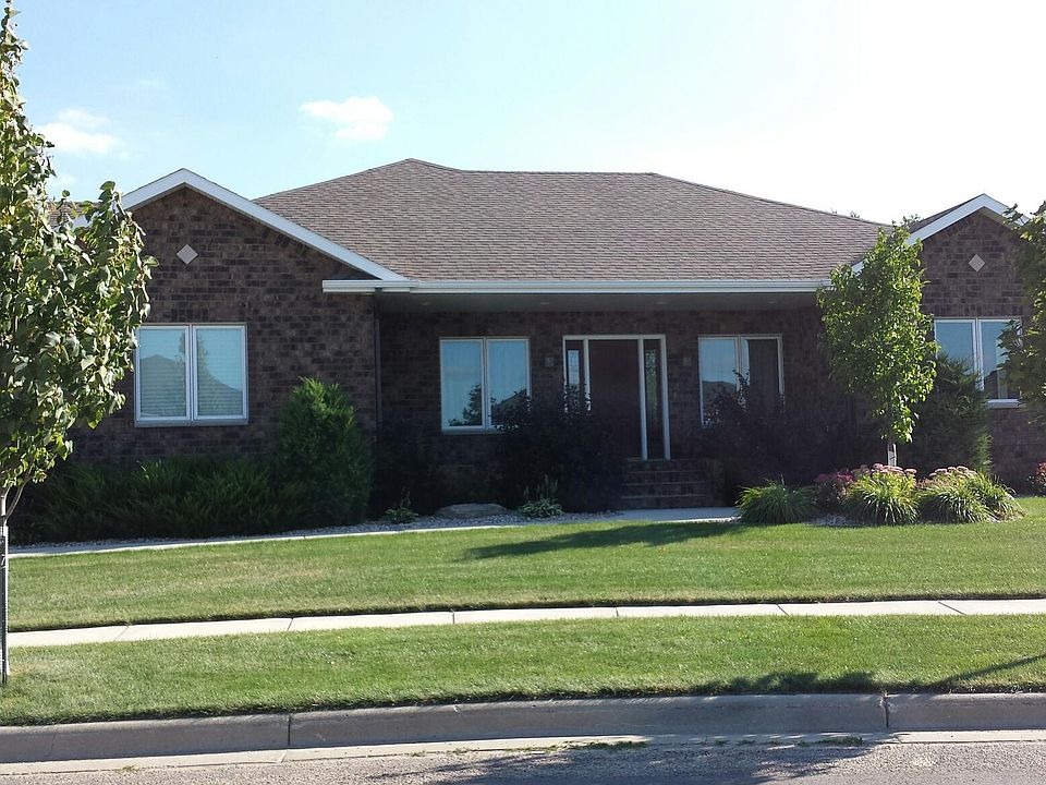 2514 Water View Dr, Aberdeen, SD 57401 | MLS #19-849 | Zillow