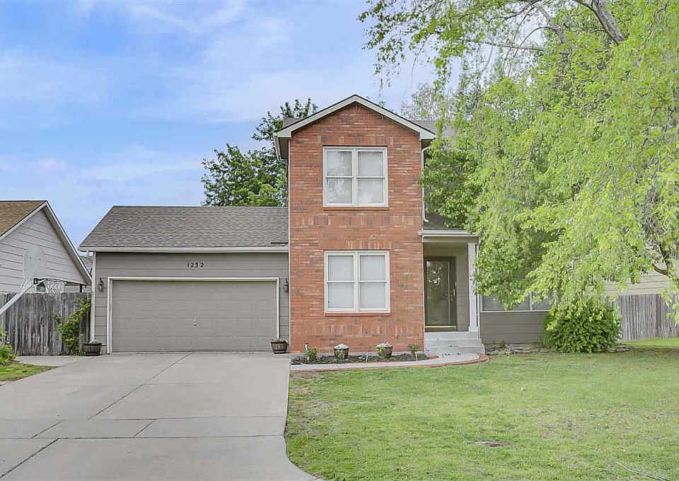 1232 S Todd Ct Wichita Ks 67207 Mls 565916 Zillow I M A Pro