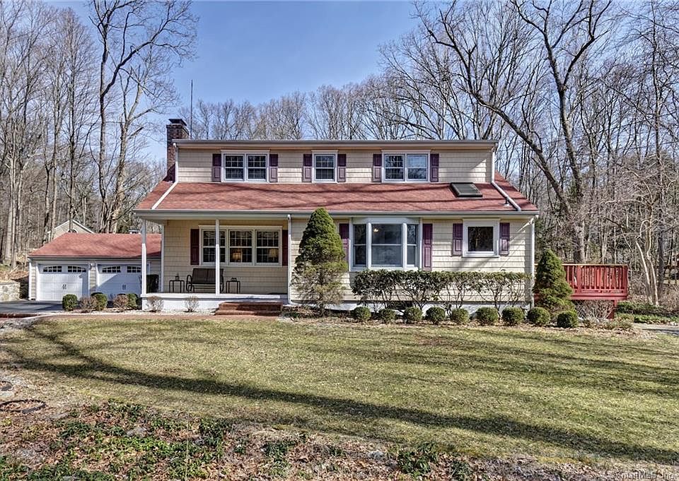 69 Mcfadden Dr Wilton Ct 06897 Mls 170182778 Zillow