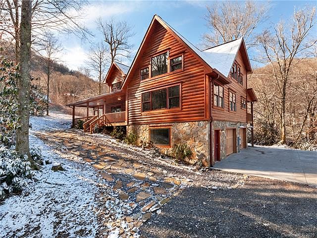 896 Jonathan Trl Maggie Valley Nc 28751 Mls 3579719 Zillow