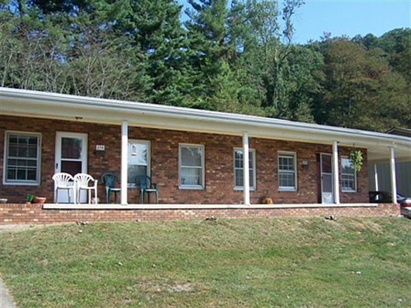 272 Park Street Available August 2020 Boone Nc 28607 Zillow