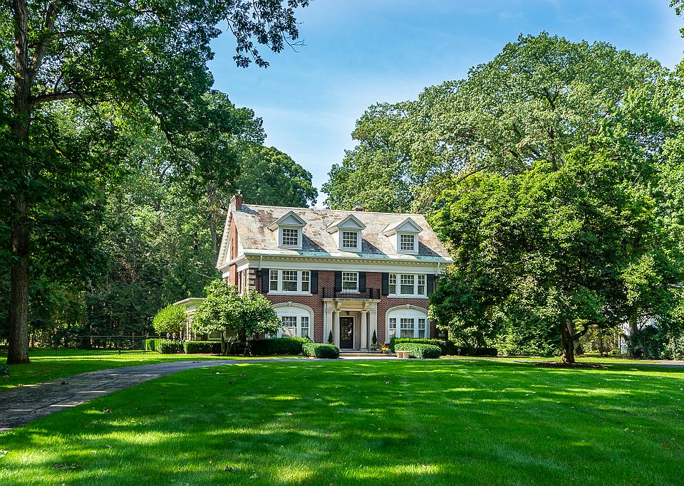 2659 Westchester Rd Ottawa Hills Oh 43615 Mls 6055617 Zillow