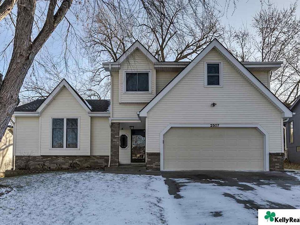 2507 Century Rd Bellevue Ne 68123 Mls 21928665 Zillow