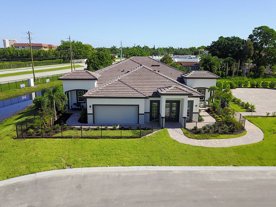 is cape coral on the west coast of florida