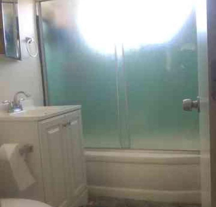 851 Felspar St Upstairs San Diego Ca 92109 Zillow