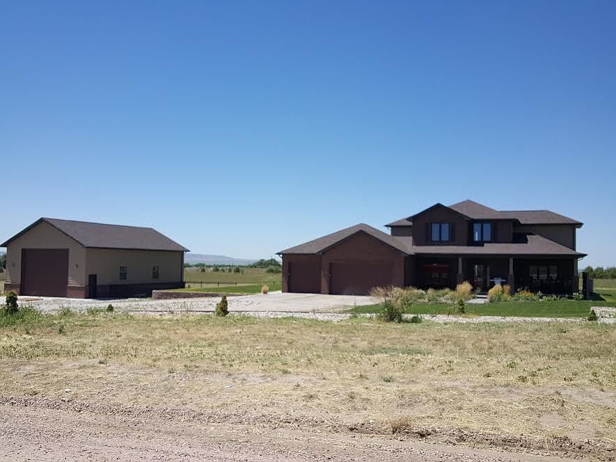 50620 Panorama Dr, Scottsbluff, NE 69361
