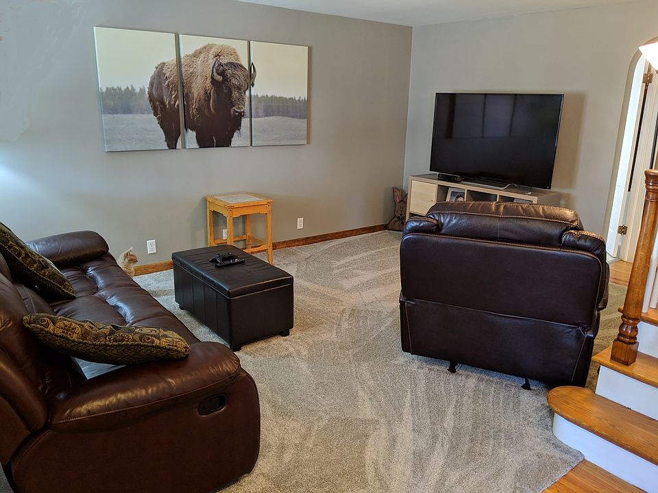 277 Burke Dr Cheektowaga Ny 14215 Zillow