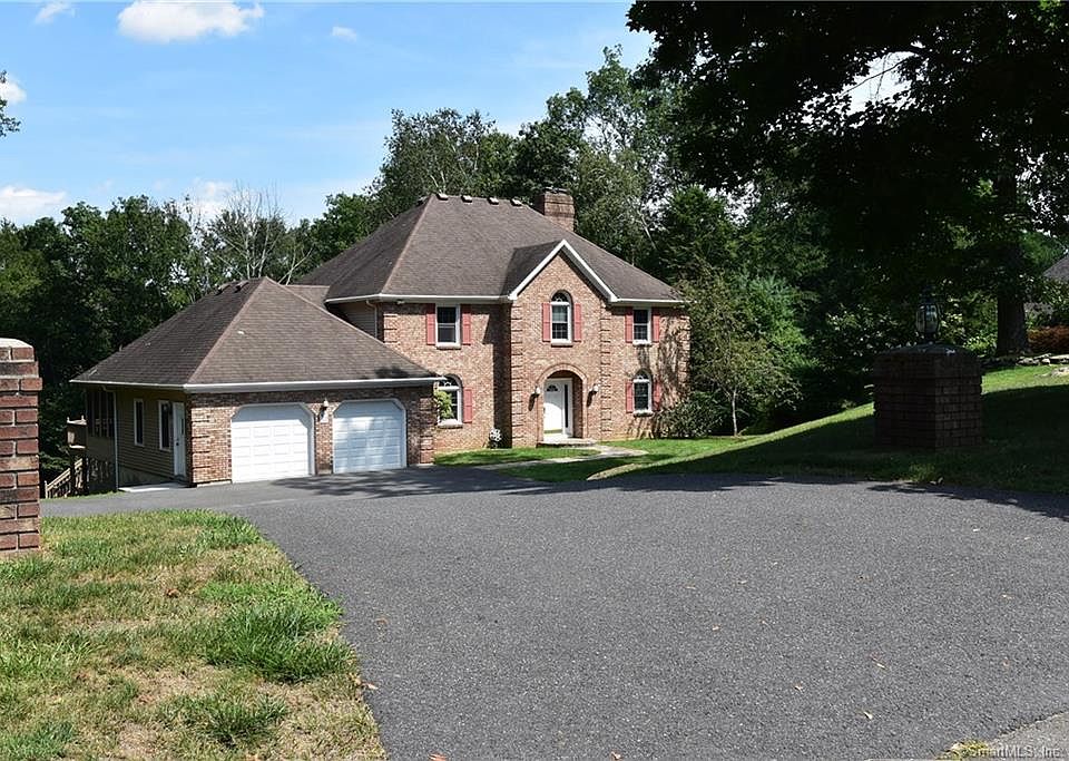 102 Falcon Crest Rd, Middlebury, CT 06762 MLS 170222129 Zillow