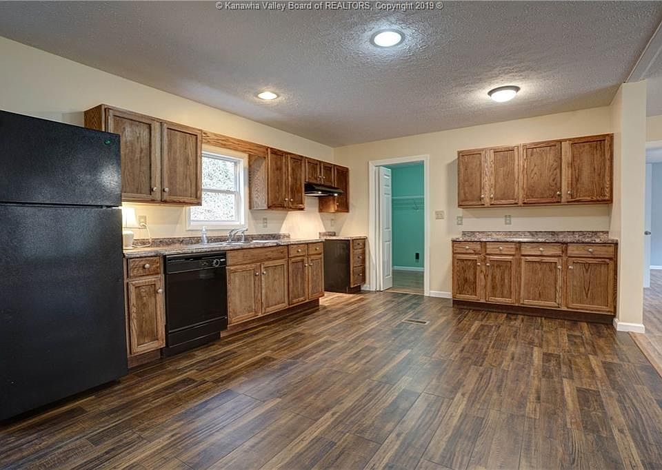 228 Kanawha Two Mile Rd Charleston Wv 25312
