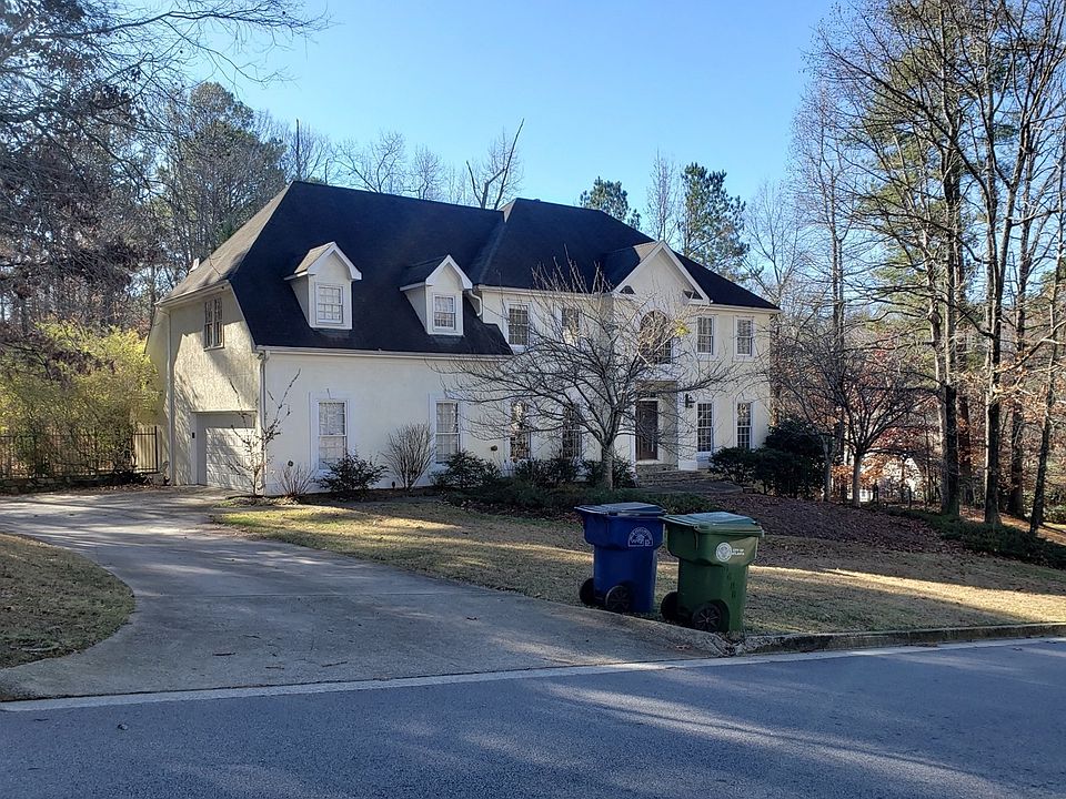 4680 Guilford Forest Dr SW, Atlanta, GA 30331