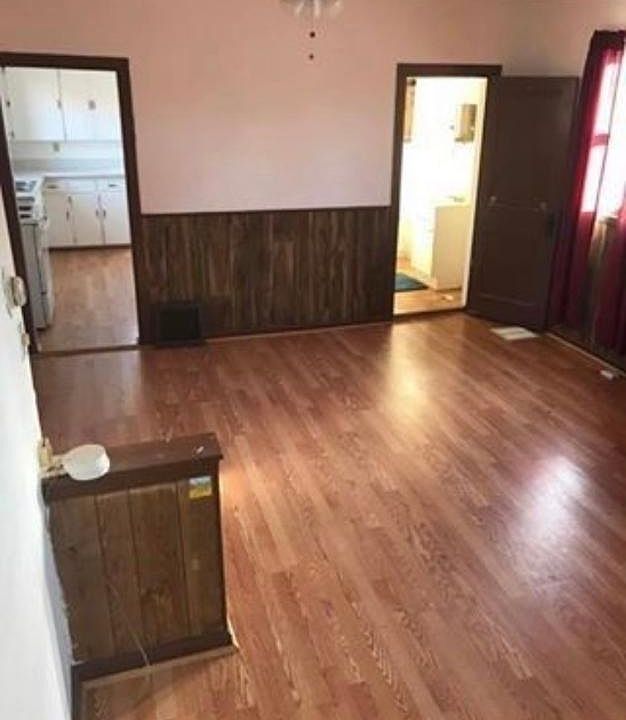 217 2nd Ave S Clinton Ia 52732 Zillow