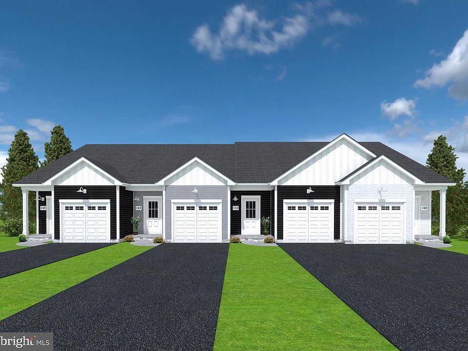 214 S Center St Hanover Pa 17331 Mls Payk104726 Zillow