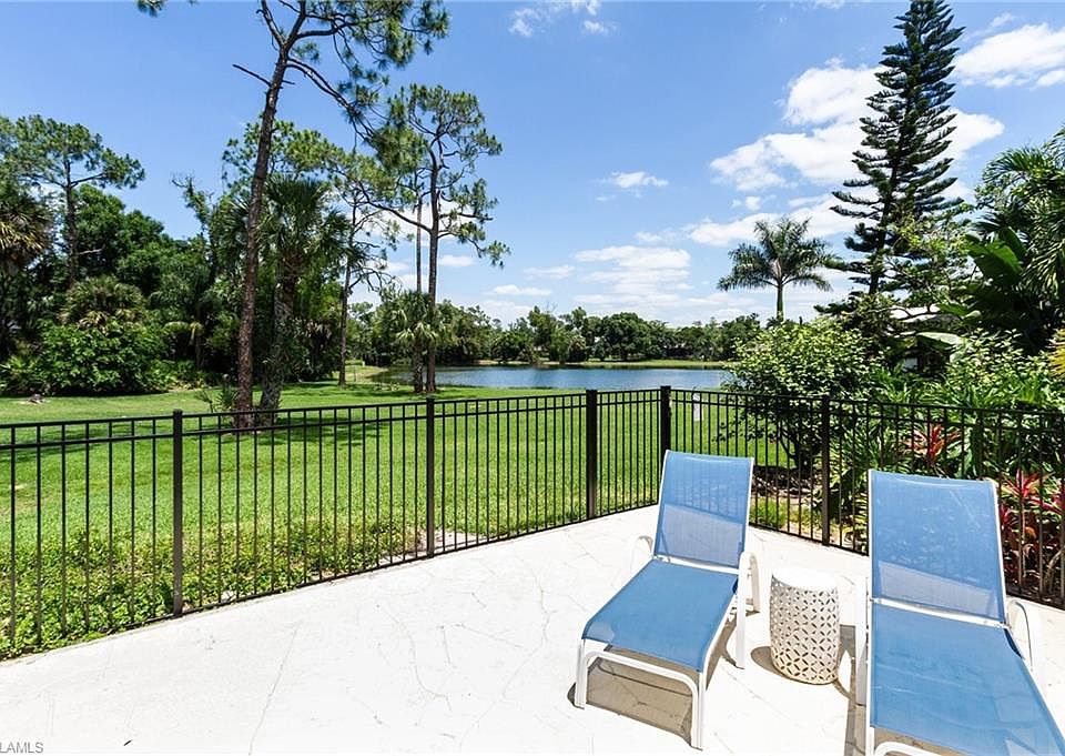 570 Bald Eagle Dr 23 Naples Fl 34105 Mls 219031124 Zillow