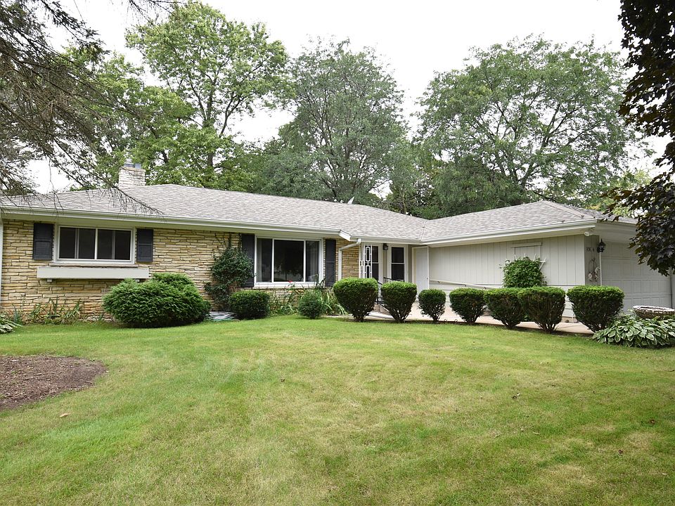 5639 S 106th St 5637 Hales Corners Wi 53130