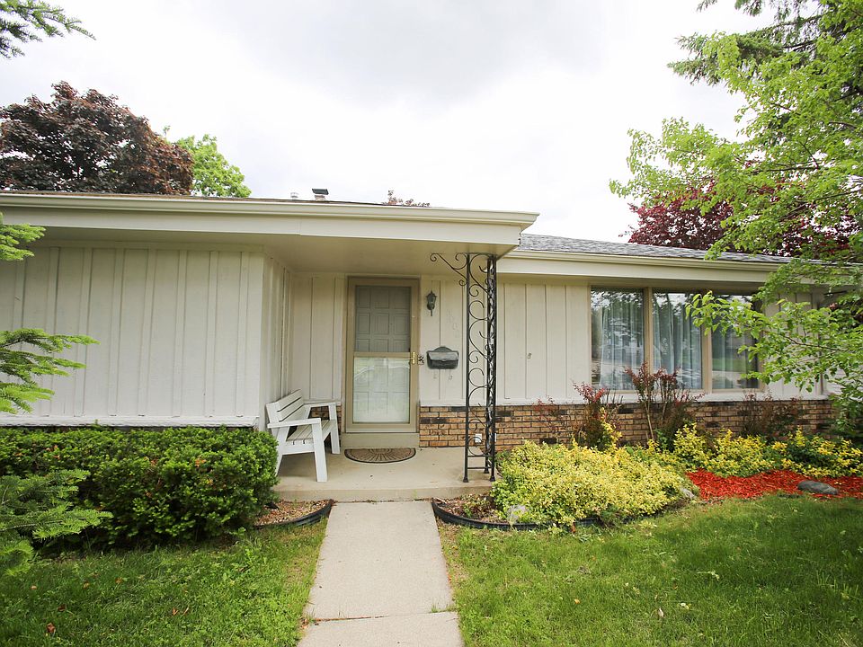 5002 S 20th St Milwaukee Wi 53221