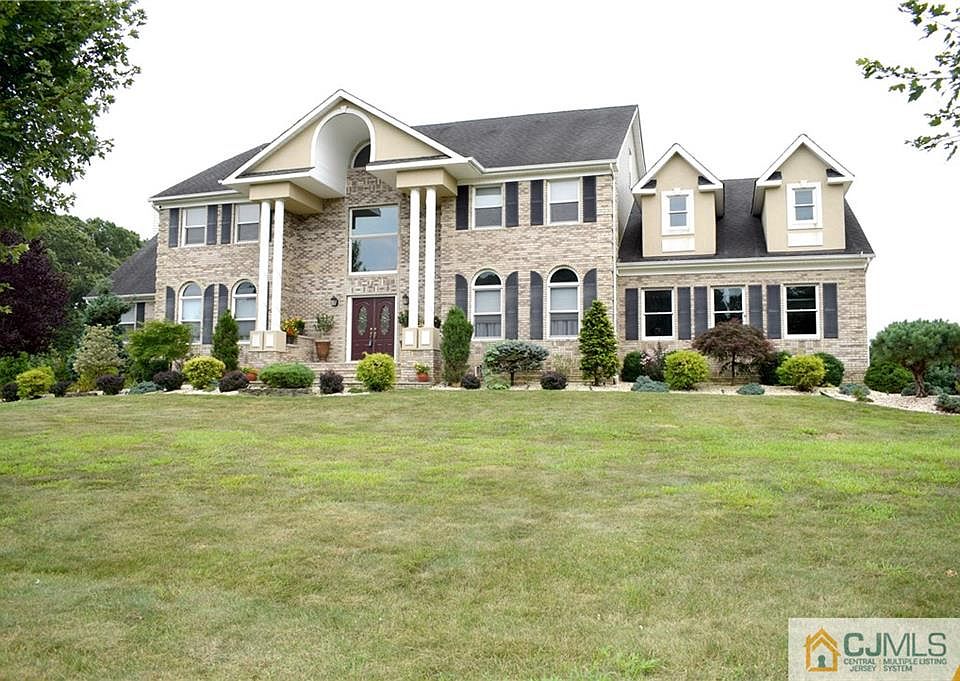 4 Matthew Mnr East Brunswick Nj 08816