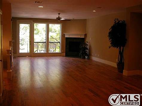 4th image of 2606 Shelby Ave APT 102