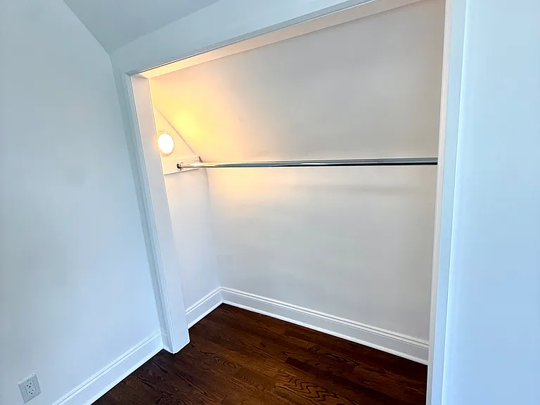 1539 Ohm Ave #2 — Photo 3