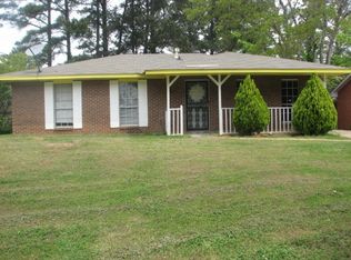 6133 Sherburn Rd, Montgomery, AL 36116