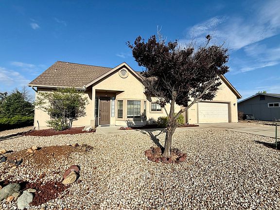 2nd image of 4866 N Ivanhoe Cir