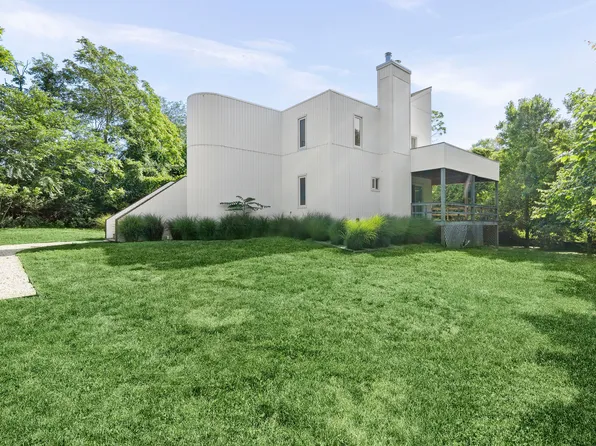 1199 Montauk Hwy, Water Mill, NY 11976