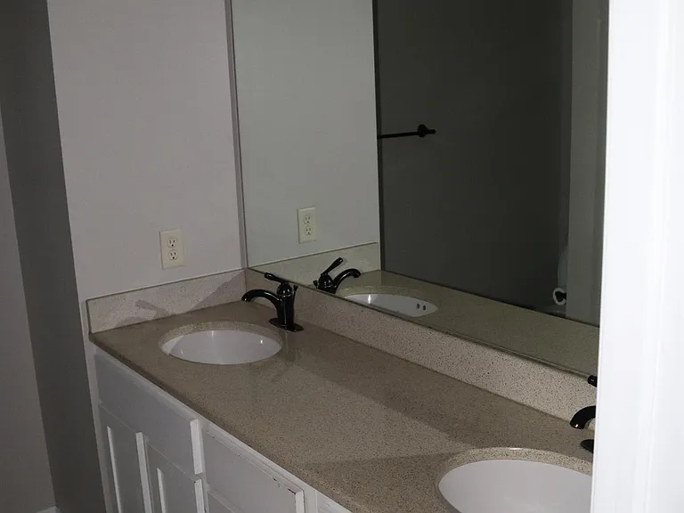 5638 Shailee Ct — Photo 14