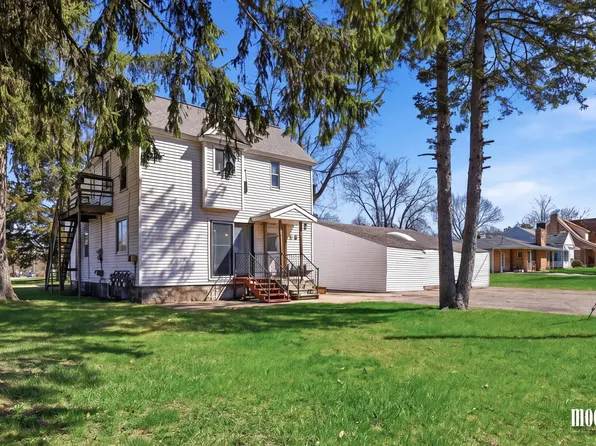 501 Three Mile Rd NE, Grand Rapids, MI 49505