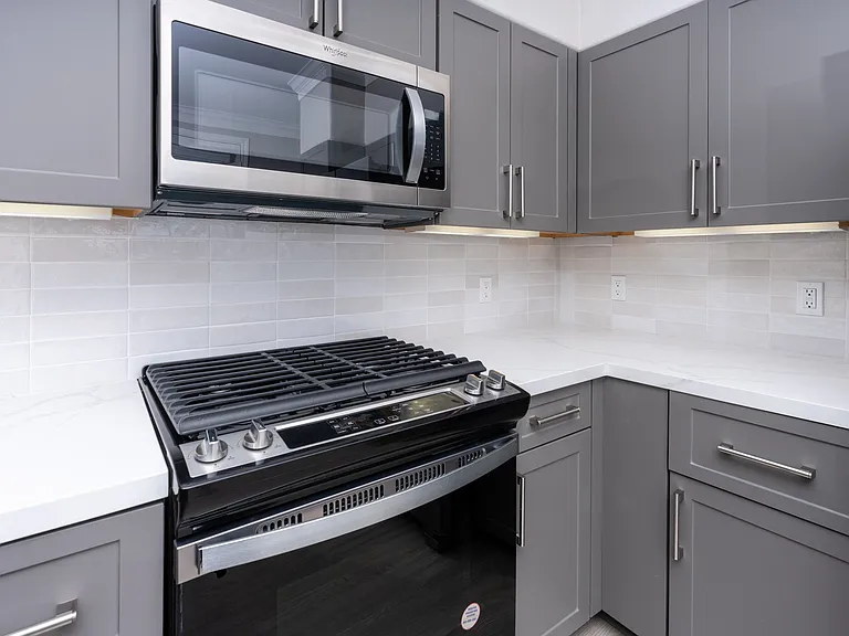Paladia Luxury Apartments — Photo 151