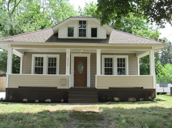 2456 Triplett Blvd, Akron, OH 44312