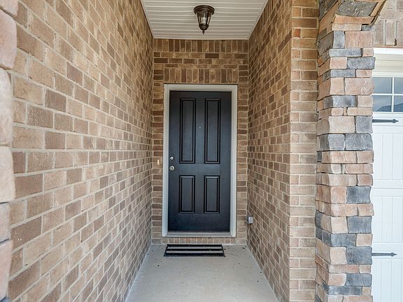 4th image of 2518 Miranda Dr