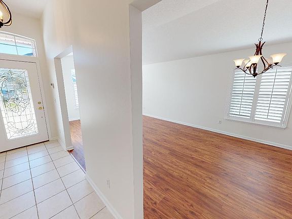 4th image of 34 Perry Creek Dr