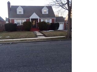 55 Bank St, Valley Stream, NY 11580