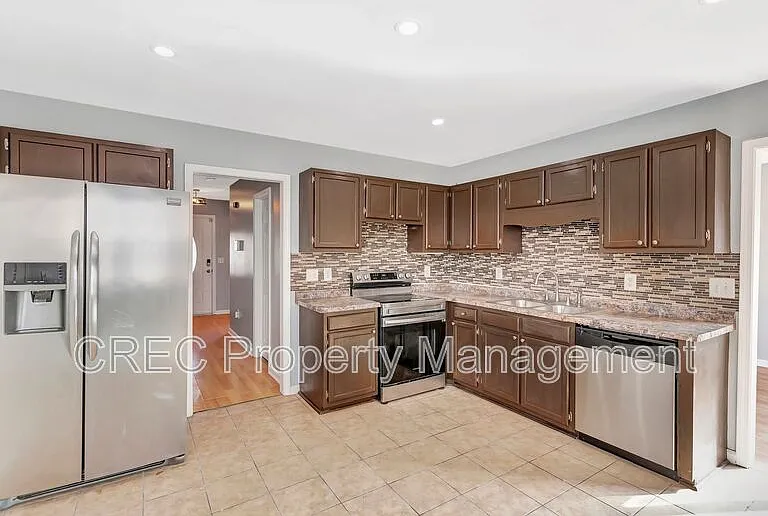 3019 Woodington Pl — Photo 12