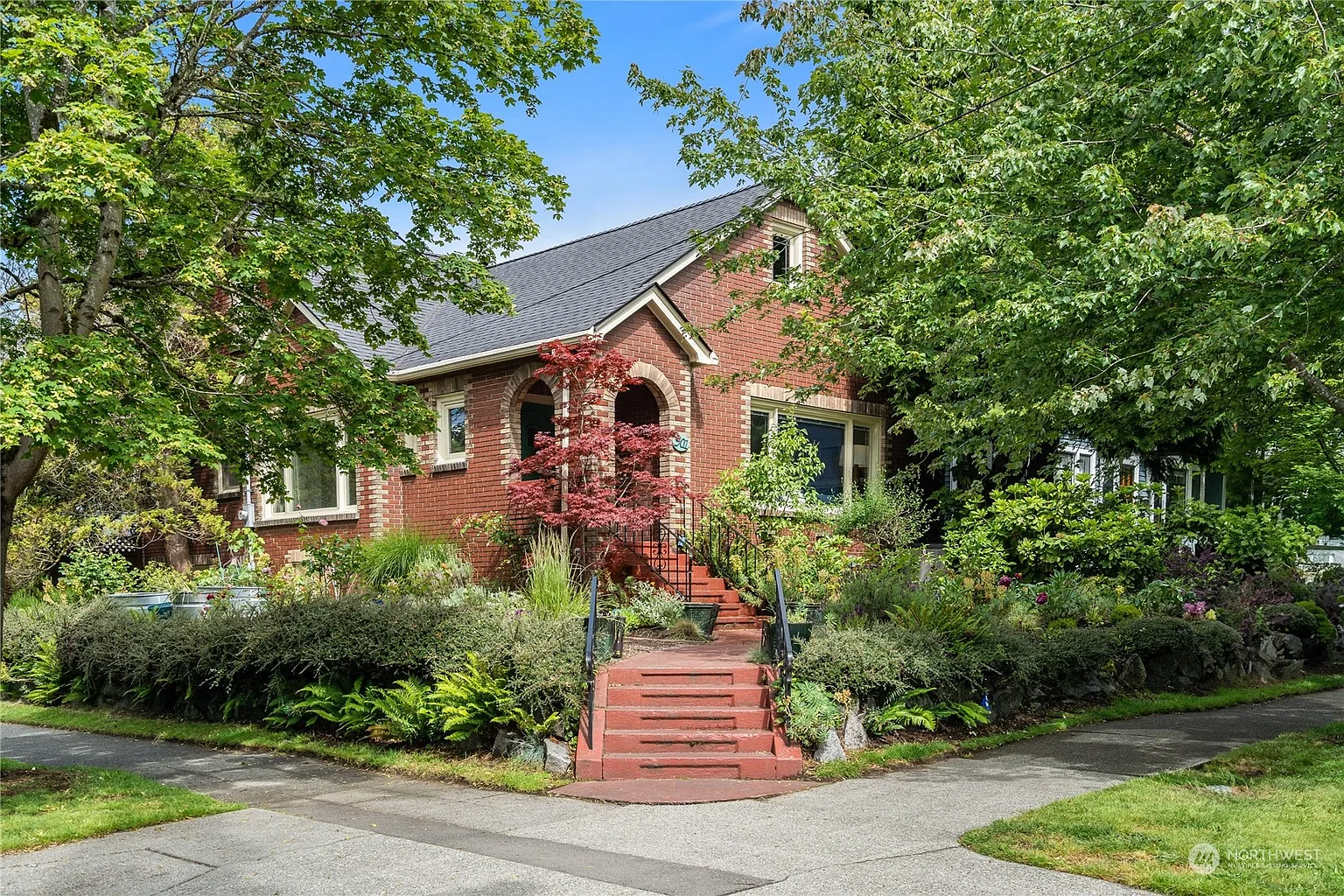 901 24th Avenue photo 1