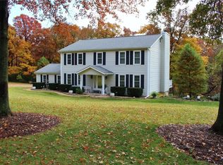 18402 Woodland Meadows Dr, Glencoe, MO