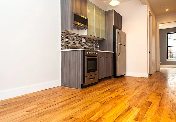 Rented by Nooklyn NYC LLC | media 24