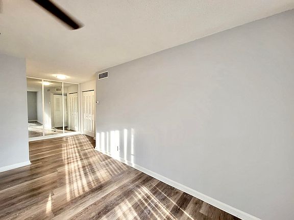 3rd image of 1500 N Congress Ave #1500B4