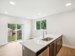 4775 NE 107th Ave #3, Portland, OR