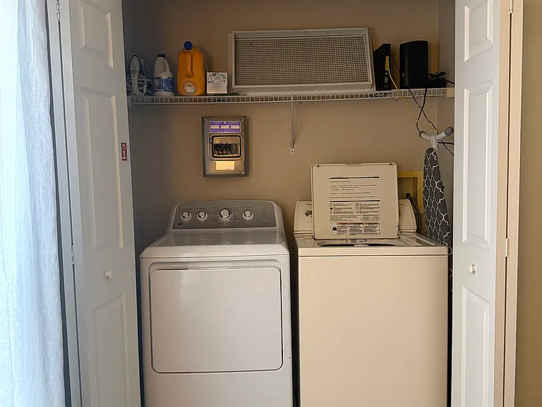 869 Assembly Ct — Photo 15