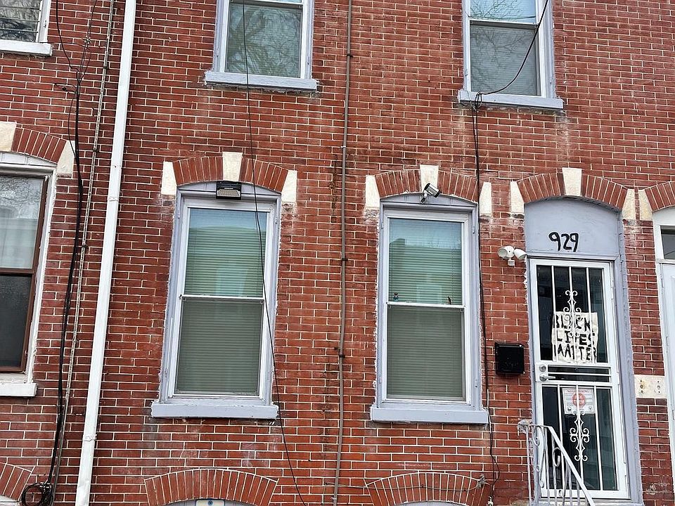 1st image of 929 N Pine St